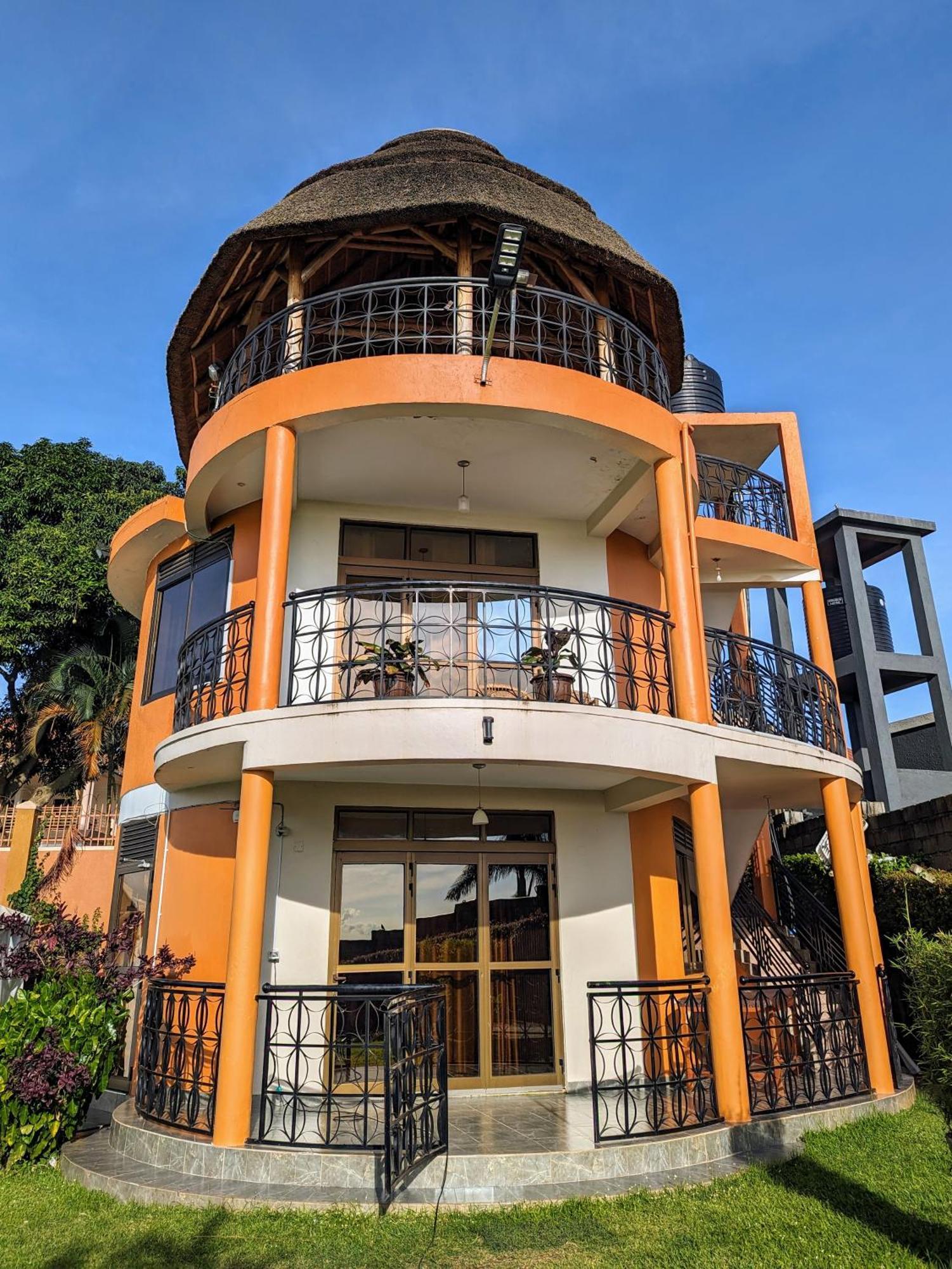 Oslo Gardens Bed & Breakfast Entebbe Zewnętrze zdjęcie